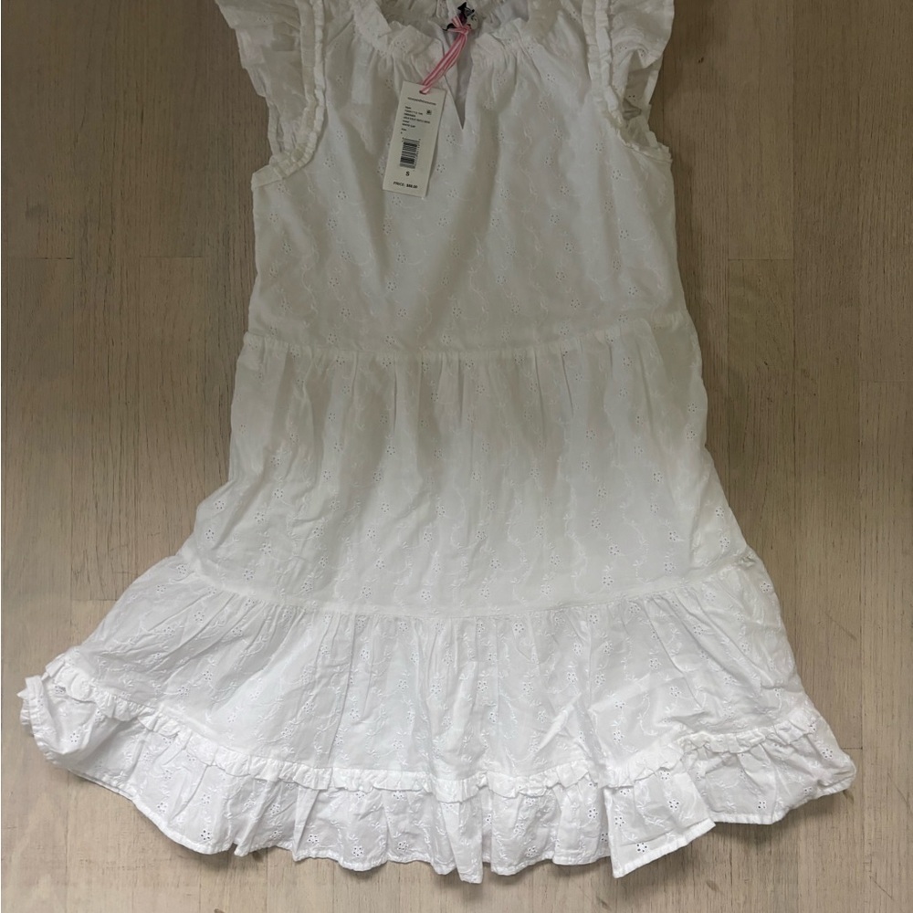 Vineyard Vines White Ruffle Kids Dress. Size small girls 8-10.  New with tags